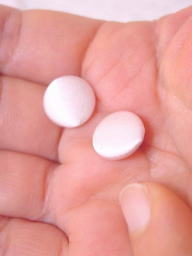 �t�[�e�B�G�̃X�y�A�{�^���͂Q�t��!��@�i���g���Ă�ƁA������������{�^������ꂽ���ꂽ�肷��\��������܂��B�����ŁA�X�y�A�{�^�������t�����܂����B�O�ɂ͔O�����āA�Q�t���Ă܂���@��̓��̃v���[���g�ɂ������ł����H